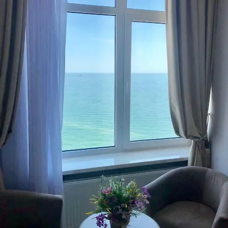 White In Arcadia Appartement Odessa