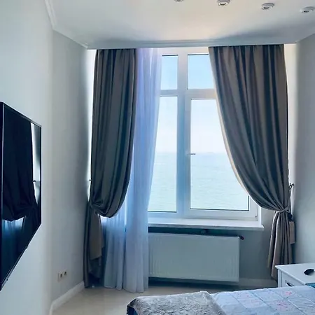 White In Arcadia Appartement