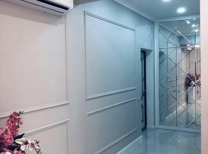 White In Arcadia * Odessa